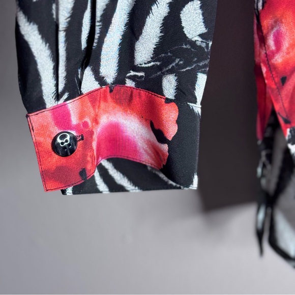 New Diane Gilman Black Red Sequin Floral Zebra 100% Silk Button Down Shirt Sz 3X - Picture 13 of 15